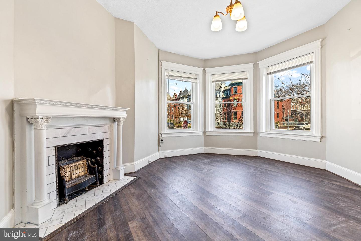 2036 1ST ST NW, WASHINGTON, District Of Columbia 20001, 7 Bedrooms Bedrooms, 14 Rooms Rooms,3 BathroomsBathrooms,Residential,For sale,2036 1ST ST NW,DCDC2190344 MLS # DCDC2190344