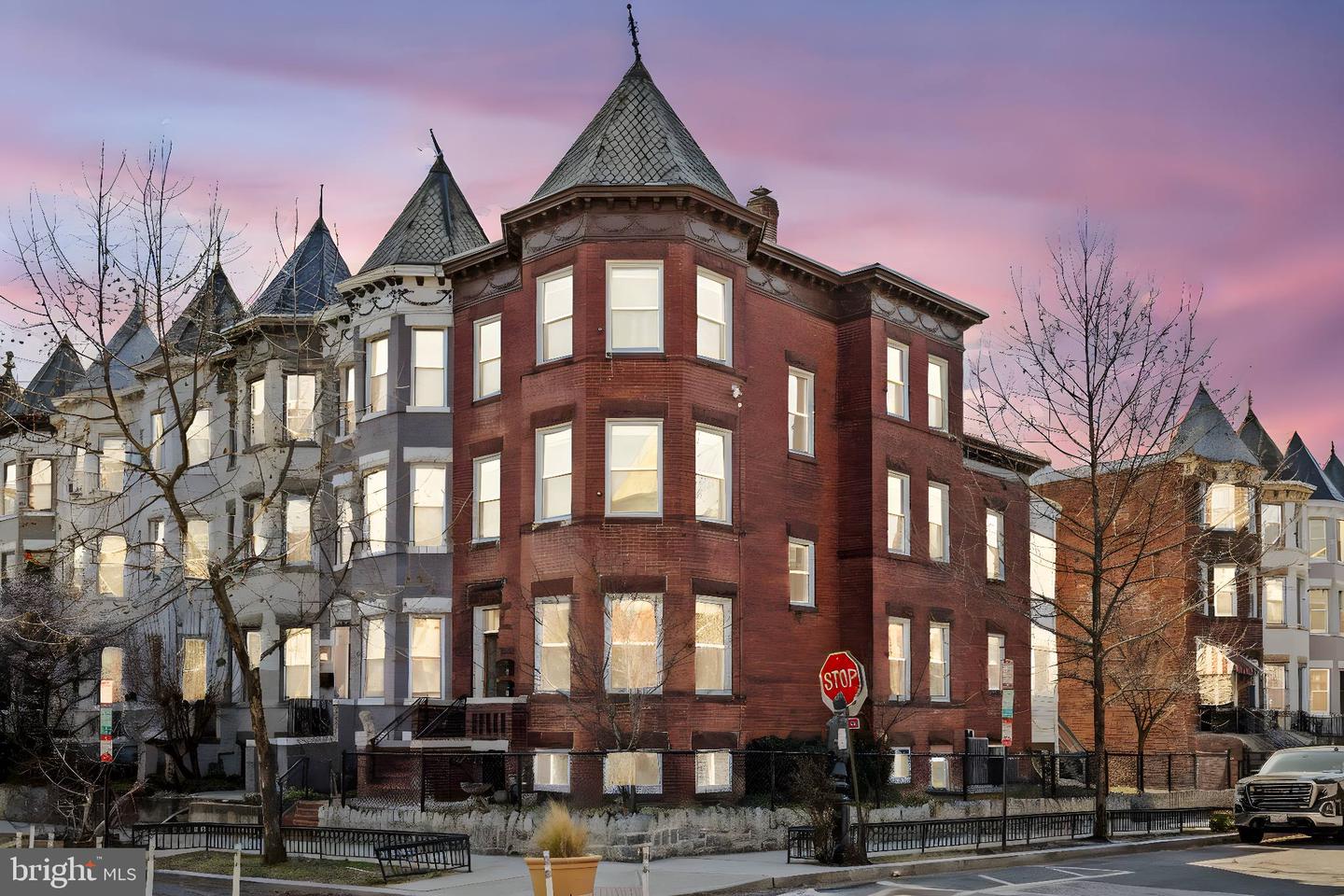 2036 1ST ST NW, WASHINGTON, District Of Columbia 20001, 7 Bedrooms Bedrooms, 14 Rooms Rooms,3 BathroomsBathrooms,Residential,For sale,2036 1ST ST NW,DCDC2190344 MLS # DCDC2190344