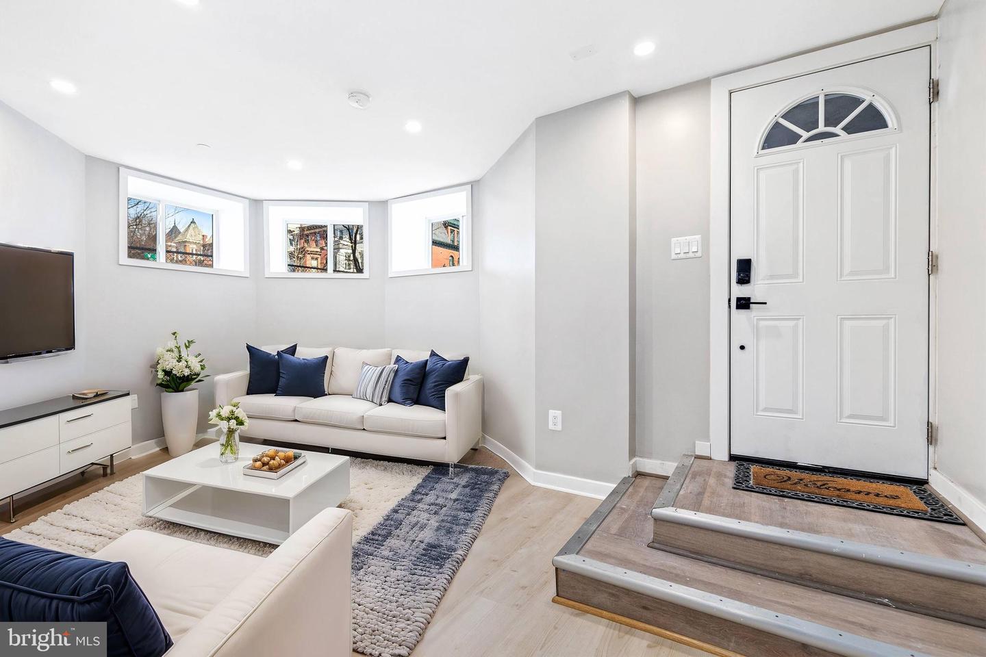 2036 1ST ST NW, WASHINGTON, District Of Columbia 20001, 7 Bedrooms Bedrooms, 14 Rooms Rooms,3 BathroomsBathrooms,Residential,For sale,2036 1ST ST NW,DCDC2190344 MLS # DCDC2190344