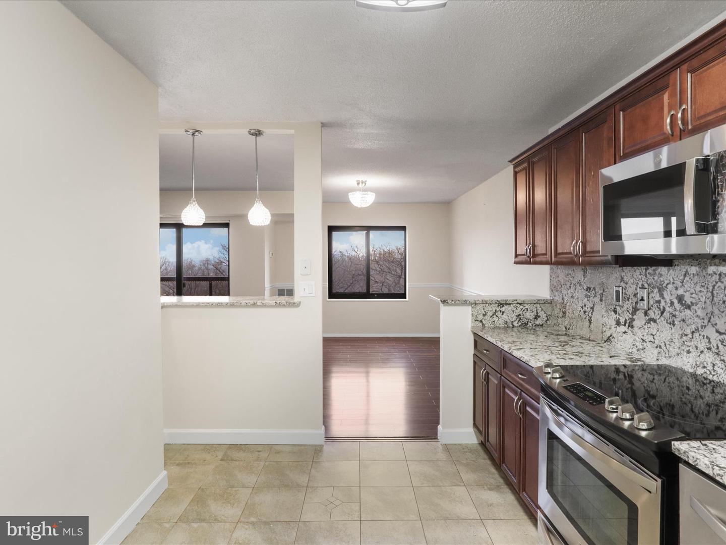 309 YOAKUM PKWY #1003, ALEXANDRIA, Virginia 22304, 2 Bedrooms Bedrooms, ,2 BathroomsBathrooms,Residential,For sale,309 YOAKUM PKWY #1003,VAAX2042884 MLS # VAAX2042884
