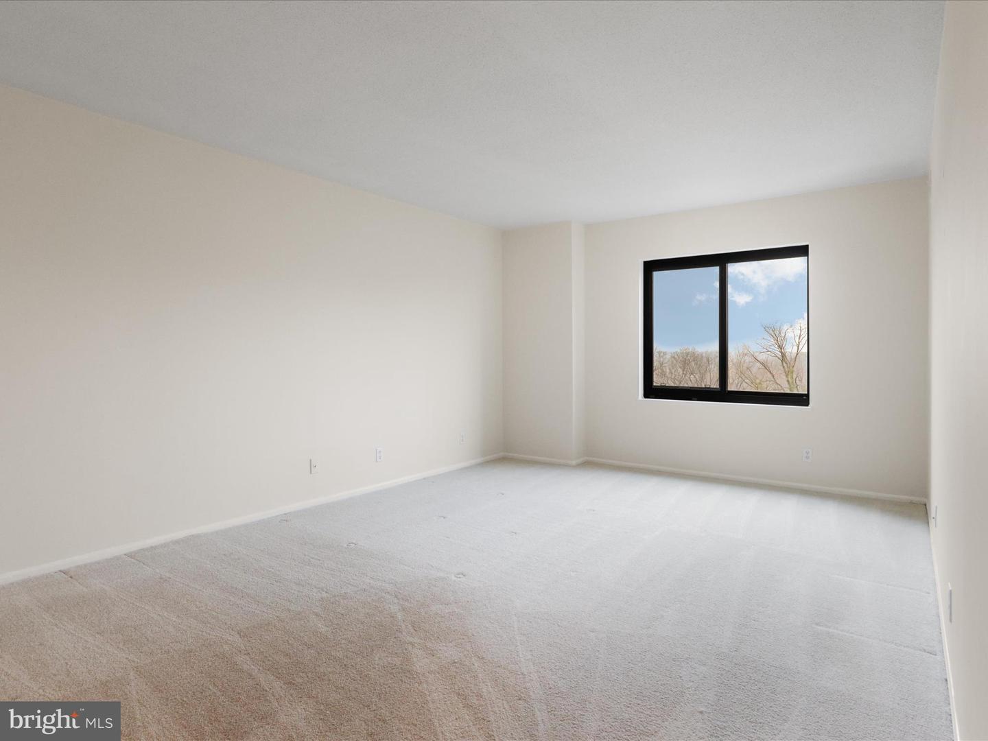 309 YOAKUM PKWY #1003, ALEXANDRIA, Virginia 22304, 2 Bedrooms Bedrooms, ,2 BathroomsBathrooms,Residential,For sale,309 YOAKUM PKWY #1003,VAAX2042884 MLS # VAAX2042884