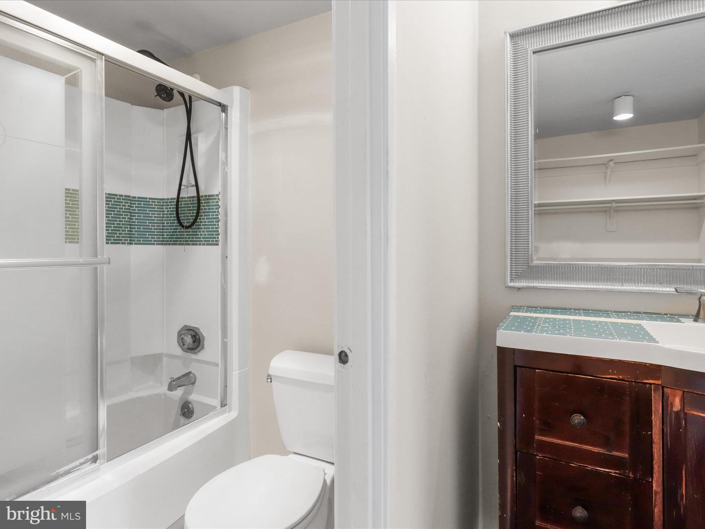 309 YOAKUM PKWY #1003, ALEXANDRIA, Virginia 22304, 2 Bedrooms Bedrooms, ,2 BathroomsBathrooms,Residential,For sale,309 YOAKUM PKWY #1003,VAAX2042884 MLS # VAAX2042884