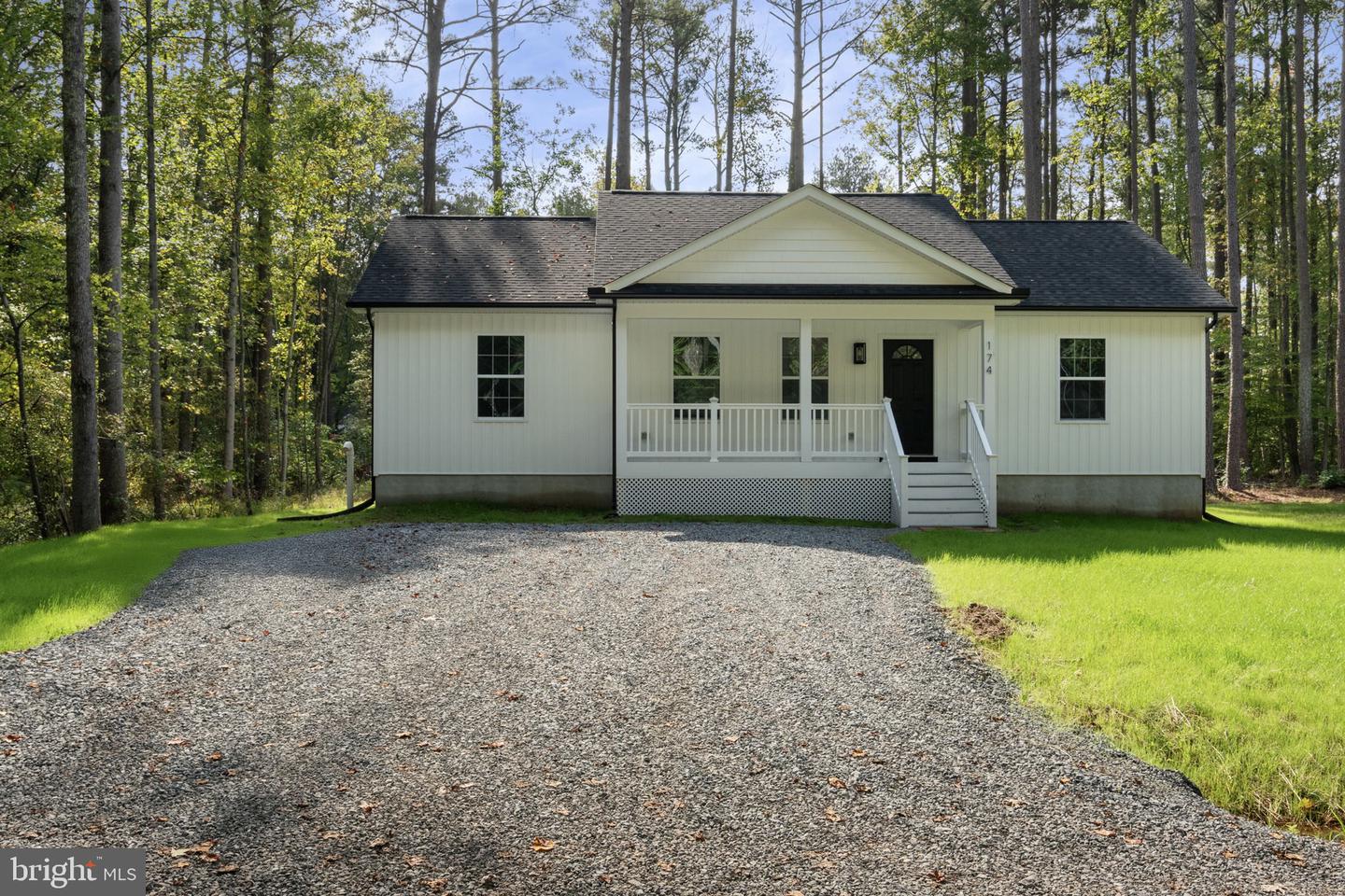 203 WOODBINE, COLONIAL BEACH, Virginia 22443, 3 Bedrooms Bedrooms, ,2 BathroomsBathrooms,Residential,For sale,203 WOODBINE,VAWE2008458 MLS # VAWE2008458
