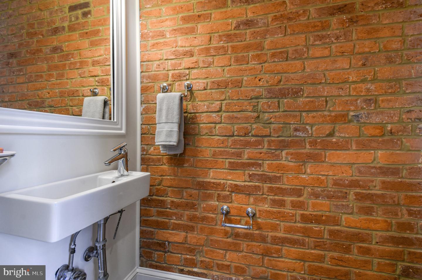 1440 A ST NE, WASHINGTON, District Of Columbia 20002, 5 Bedrooms Bedrooms, ,3 BathroomsBathrooms,Residential,For sale,1440 A ST NE,DCDC2190844 MLS # DCDC2190844