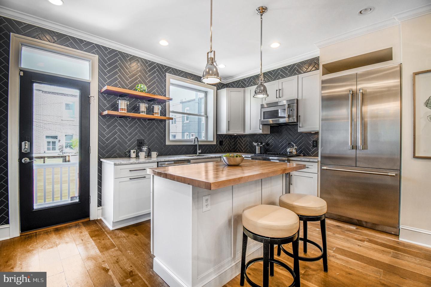 1440 A ST NE, WASHINGTON, District Of Columbia 20002, 5 Bedrooms Bedrooms, ,3 BathroomsBathrooms,Residential,For sale,1440 A ST NE,DCDC2190844 MLS # DCDC2190844