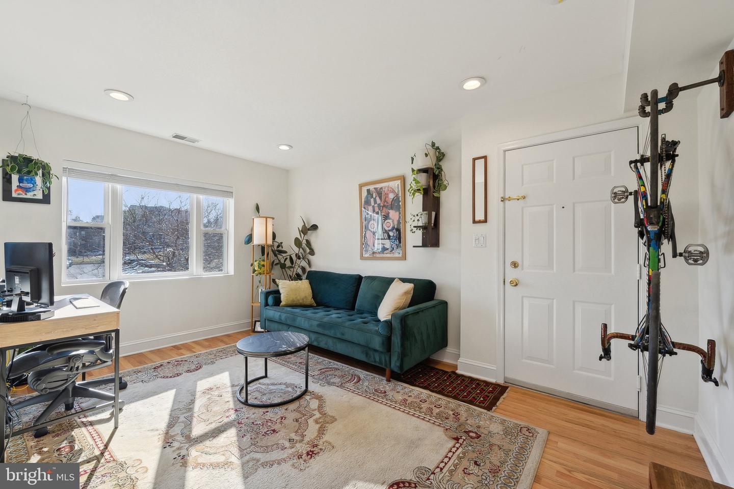 1320 MISSOURI AVE NW #304, WASHINGTON, District Of Columbia 20011, 1 Bedroom Bedrooms, ,1 BathroomBathrooms,Residential,For sale,1320 MISSOURI AVE NW #304,DCDC2192118 MLS # DCDC2192118