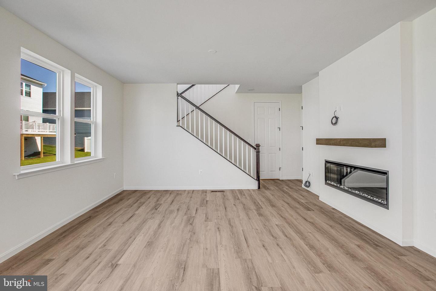 120 MIDSUMMER LN, MIDDLETOWN, Virginia 22645, 3 Bedrooms Bedrooms, ,2 BathroomsBathrooms,Residential,For sale,120 MIDSUMMER LN,VAFV2022718 MLS # VAFV2022718