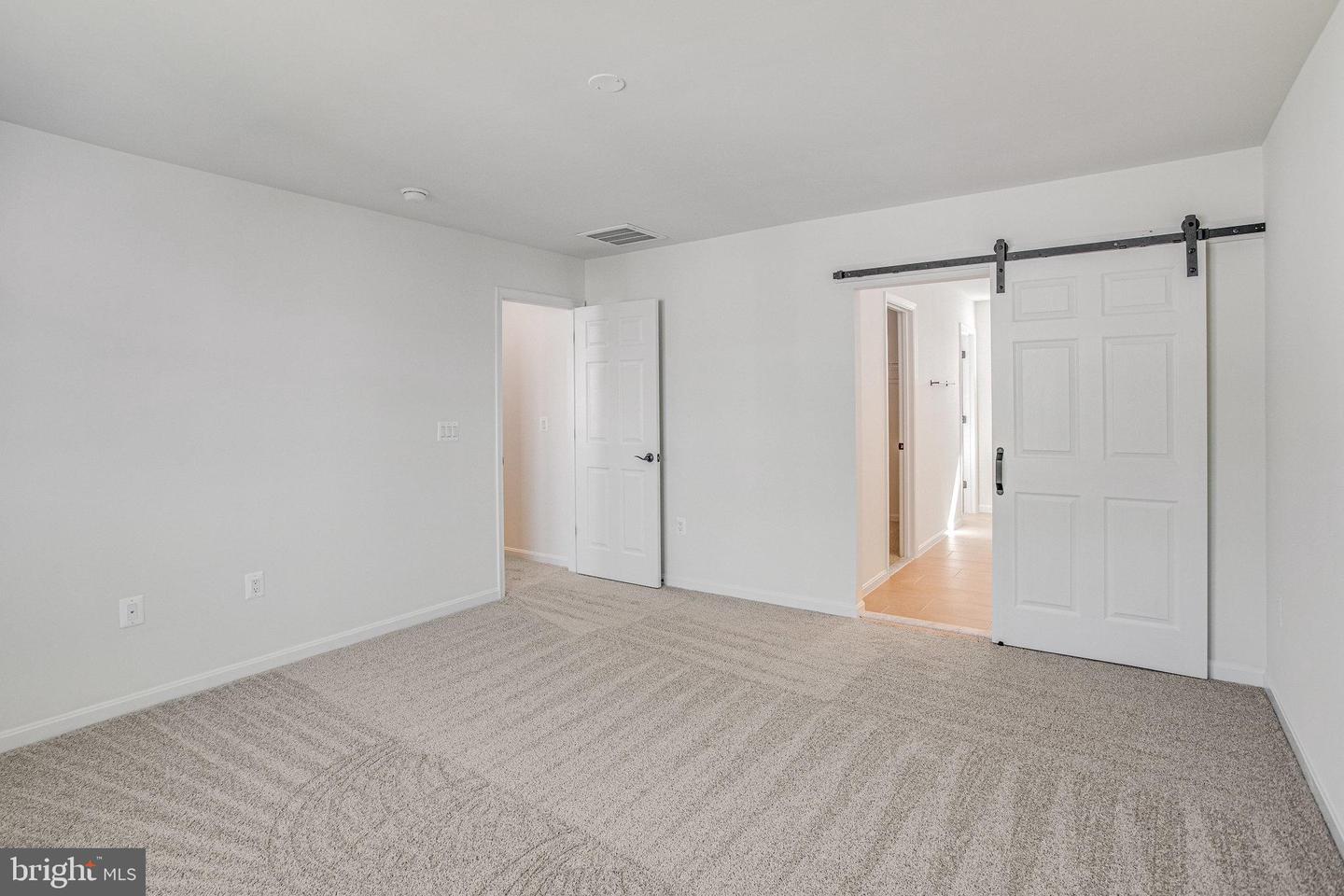 120 MIDSUMMER LN, MIDDLETOWN, Virginia 22645, 3 Bedrooms Bedrooms, ,2 BathroomsBathrooms,Residential,For sale,120 MIDSUMMER LN,VAFV2022718 MLS # VAFV2022718