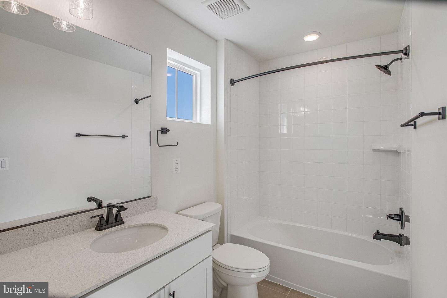 120 MIDSUMMER LN, MIDDLETOWN, Virginia 22645, 3 Bedrooms Bedrooms, ,2 BathroomsBathrooms,Residential,For sale,120 MIDSUMMER LN,VAFV2022718 MLS # VAFV2022718