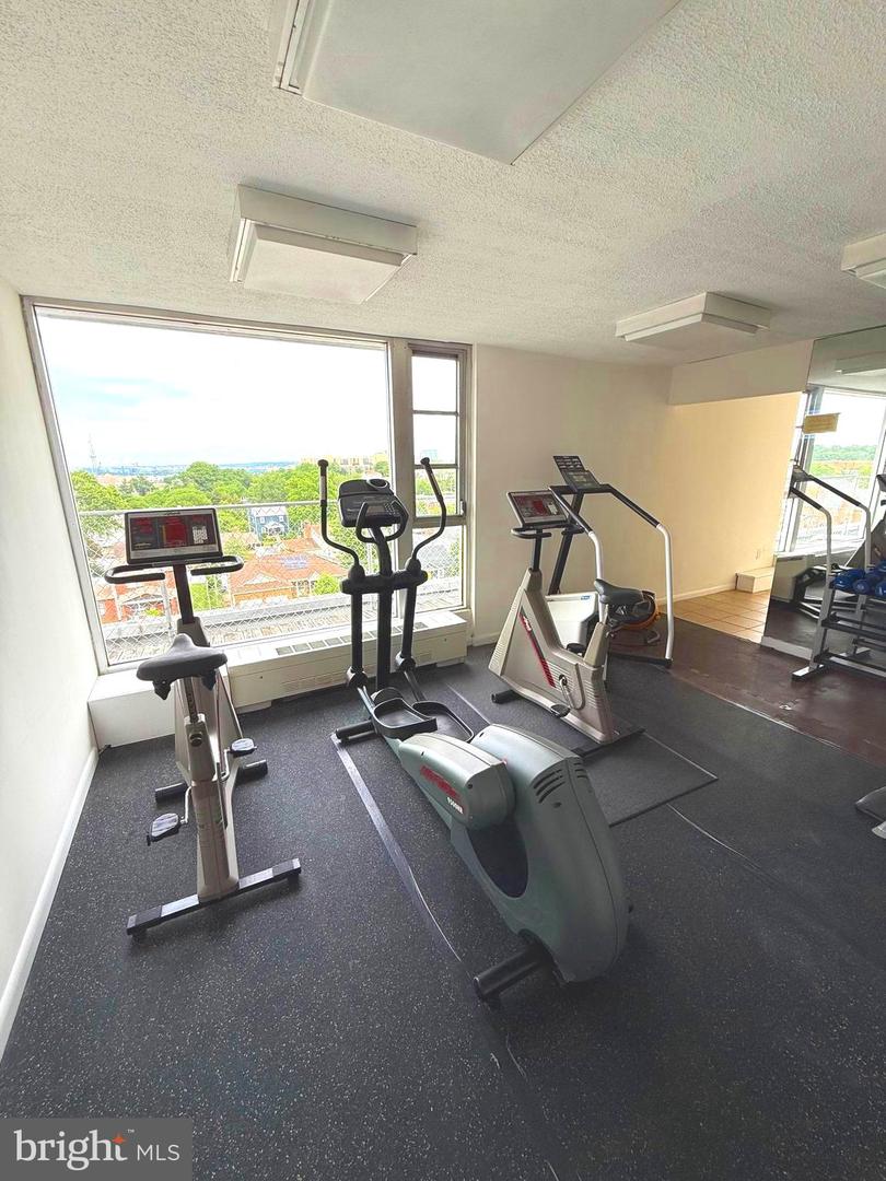 1830 COLUMBIA PIKE #207, ARLINGTON, Virginia 22204, 1 Bedroom Bedrooms, ,1 BathroomBathrooms,Residential,For sale,1830 COLUMBIA PIKE #207,VAAR2053422 MLS # VAAR2053422