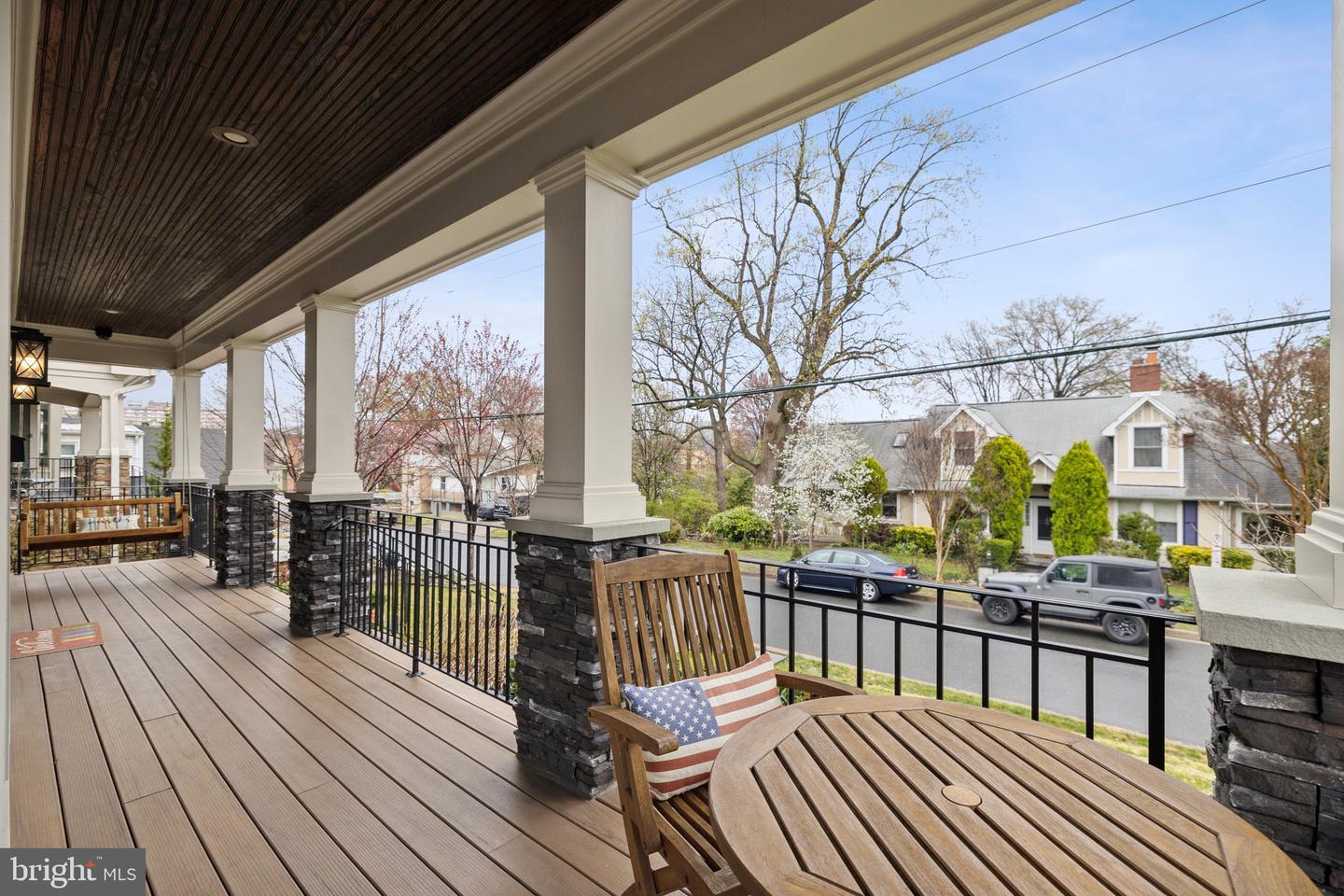 2024 S KENT ST, ARLINGTON, Virginia 22202, 7 Bedrooms Bedrooms, ,5 BathroomsBathrooms,Residential,For sale,2024 S KENT ST,VAAR2054662 MLS # VAAR2054662