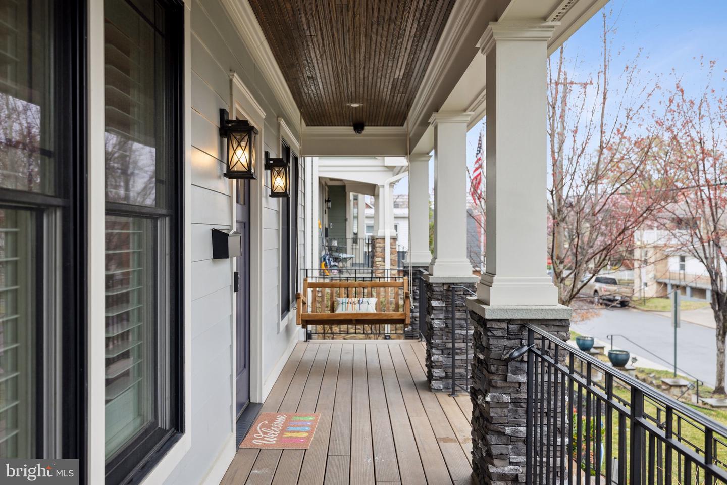 2024 S KENT ST, ARLINGTON, Virginia 22202, 7 Bedrooms Bedrooms, ,5 BathroomsBathrooms,Residential,For sale,2024 S KENT ST,VAAR2054662 MLS # VAAR2054662