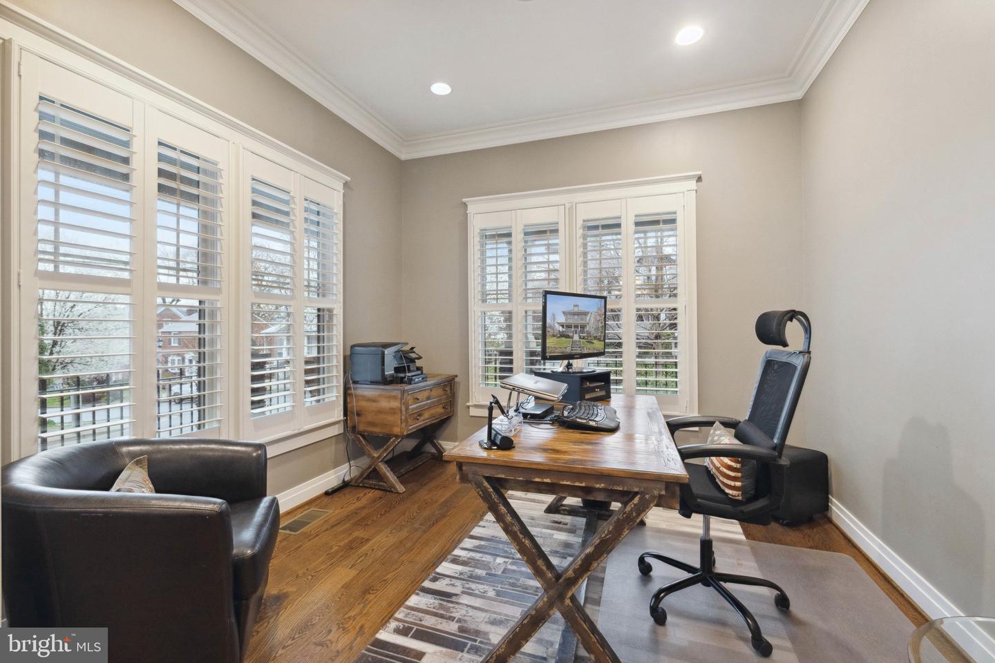 2024 S KENT ST, ARLINGTON, Virginia 22202, 7 Bedrooms Bedrooms, ,5 BathroomsBathrooms,Residential,For sale,2024 S KENT ST,VAAR2054662 MLS # VAAR2054662