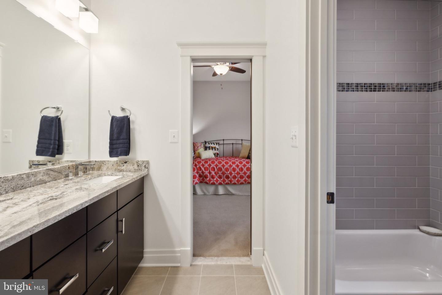 2024 S KENT ST, ARLINGTON, Virginia 22202, 7 Bedrooms Bedrooms, ,5 BathroomsBathrooms,Residential,For sale,2024 S KENT ST,VAAR2054662 MLS # VAAR2054662