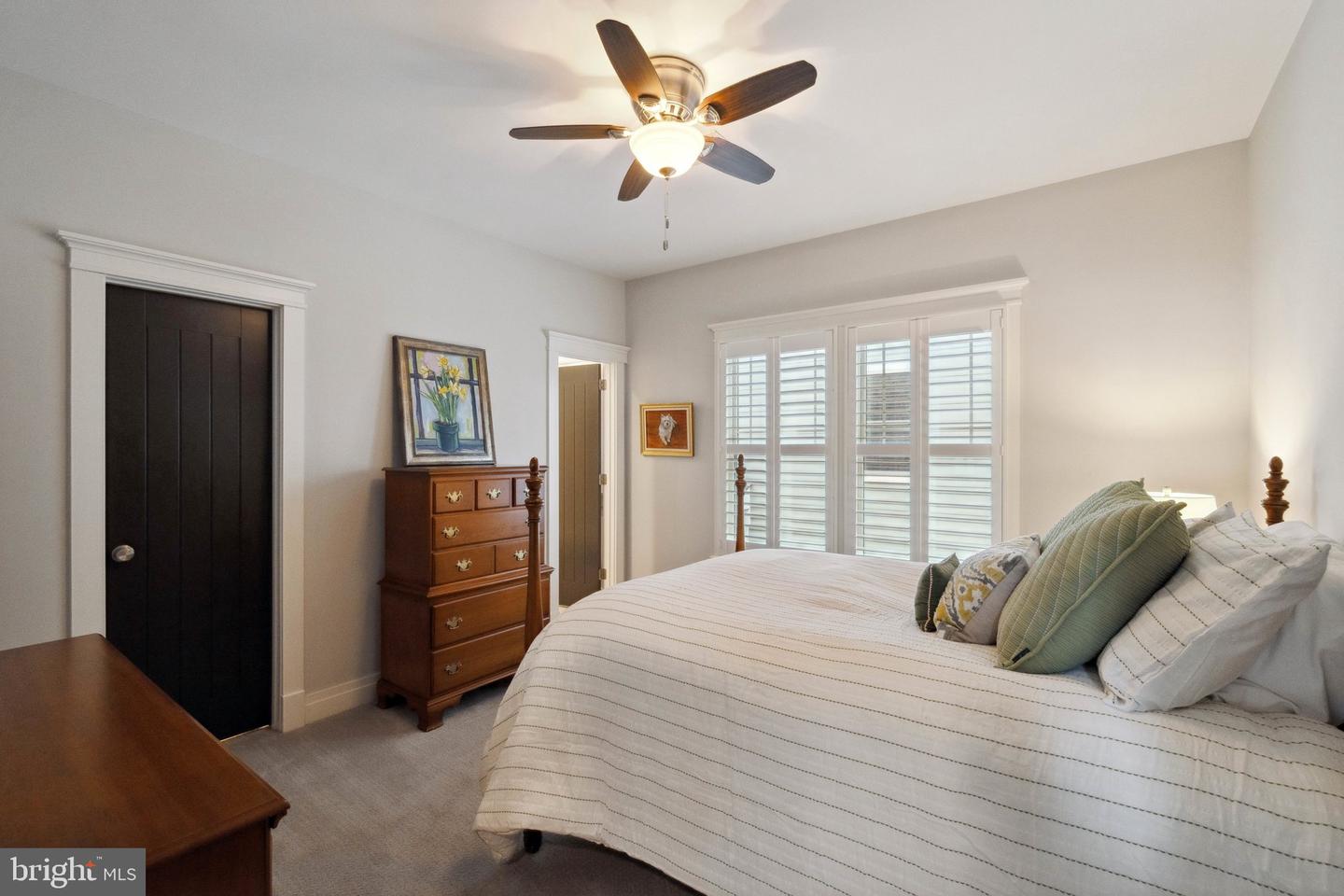 2024 S KENT ST, ARLINGTON, Virginia 22202, 7 Bedrooms Bedrooms, ,5 BathroomsBathrooms,Residential,For sale,2024 S KENT ST,VAAR2054662 MLS # VAAR2054662