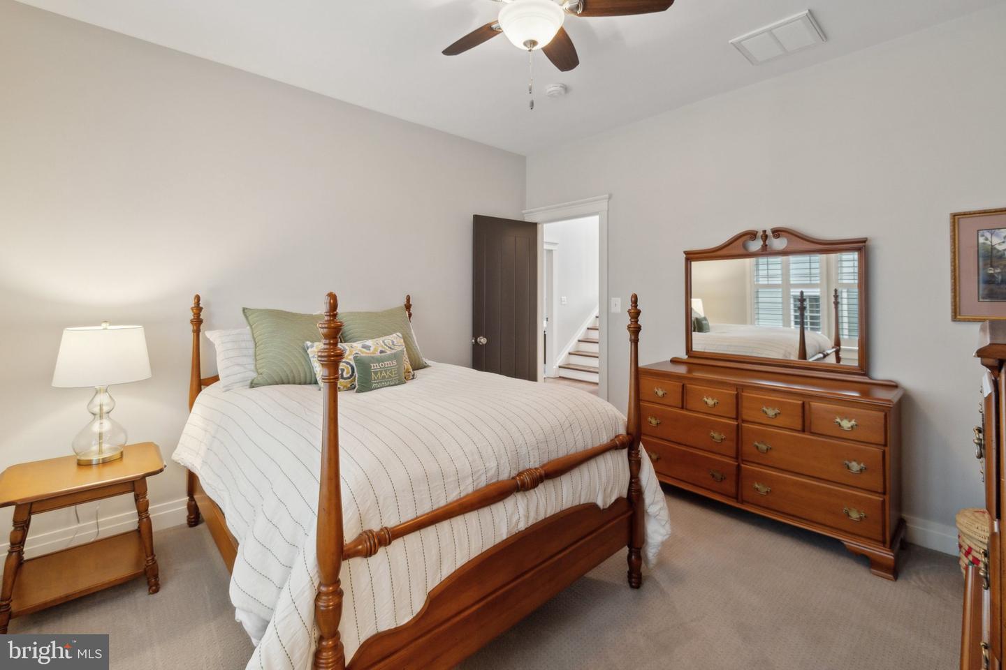 2024 S KENT ST, ARLINGTON, Virginia 22202, 7 Bedrooms Bedrooms, ,5 BathroomsBathrooms,Residential,For sale,2024 S KENT ST,VAAR2054662 MLS # VAAR2054662
