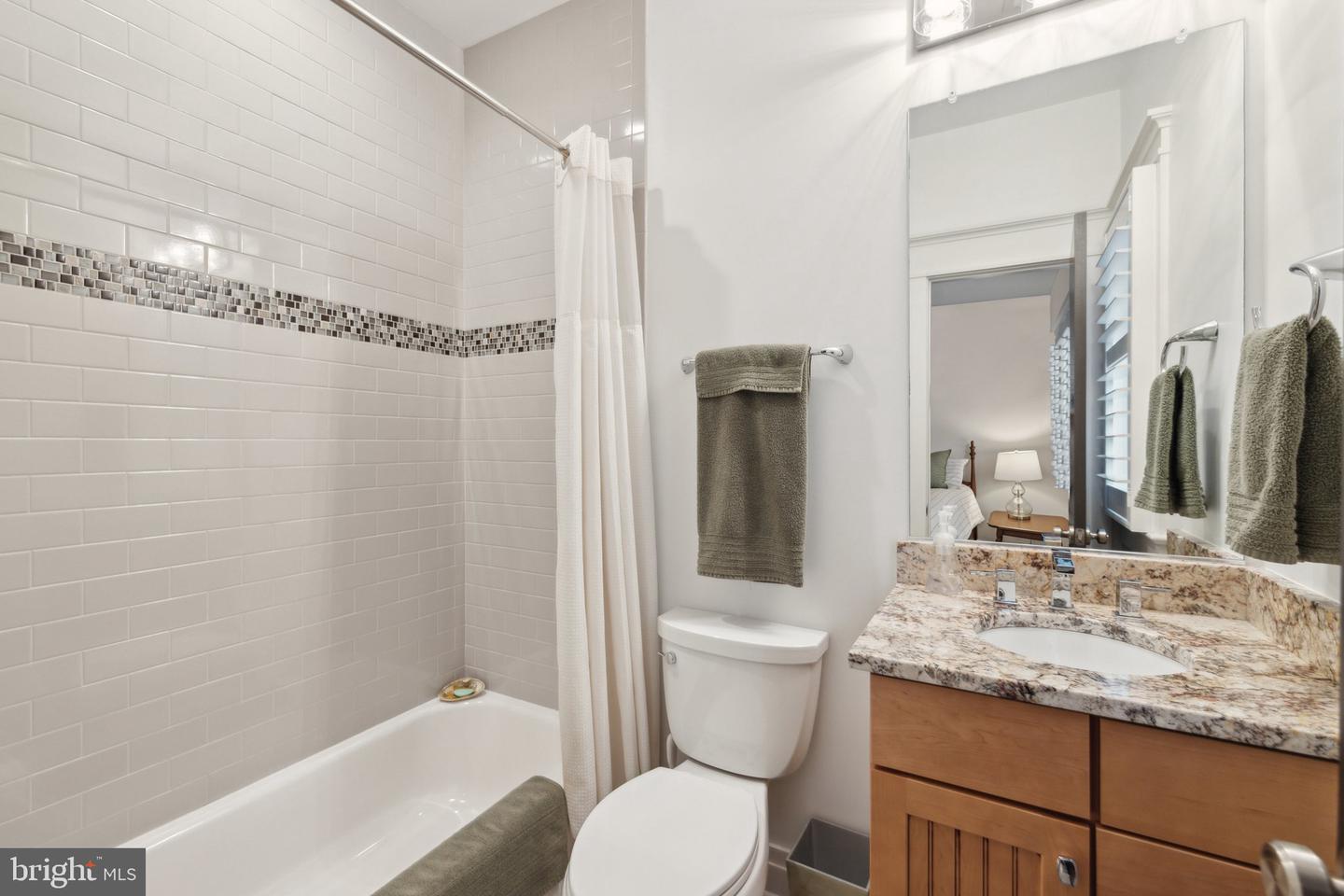 2024 S KENT ST, ARLINGTON, Virginia 22202, 7 Bedrooms Bedrooms, ,5 BathroomsBathrooms,Residential,For sale,2024 S KENT ST,VAAR2054662 MLS # VAAR2054662