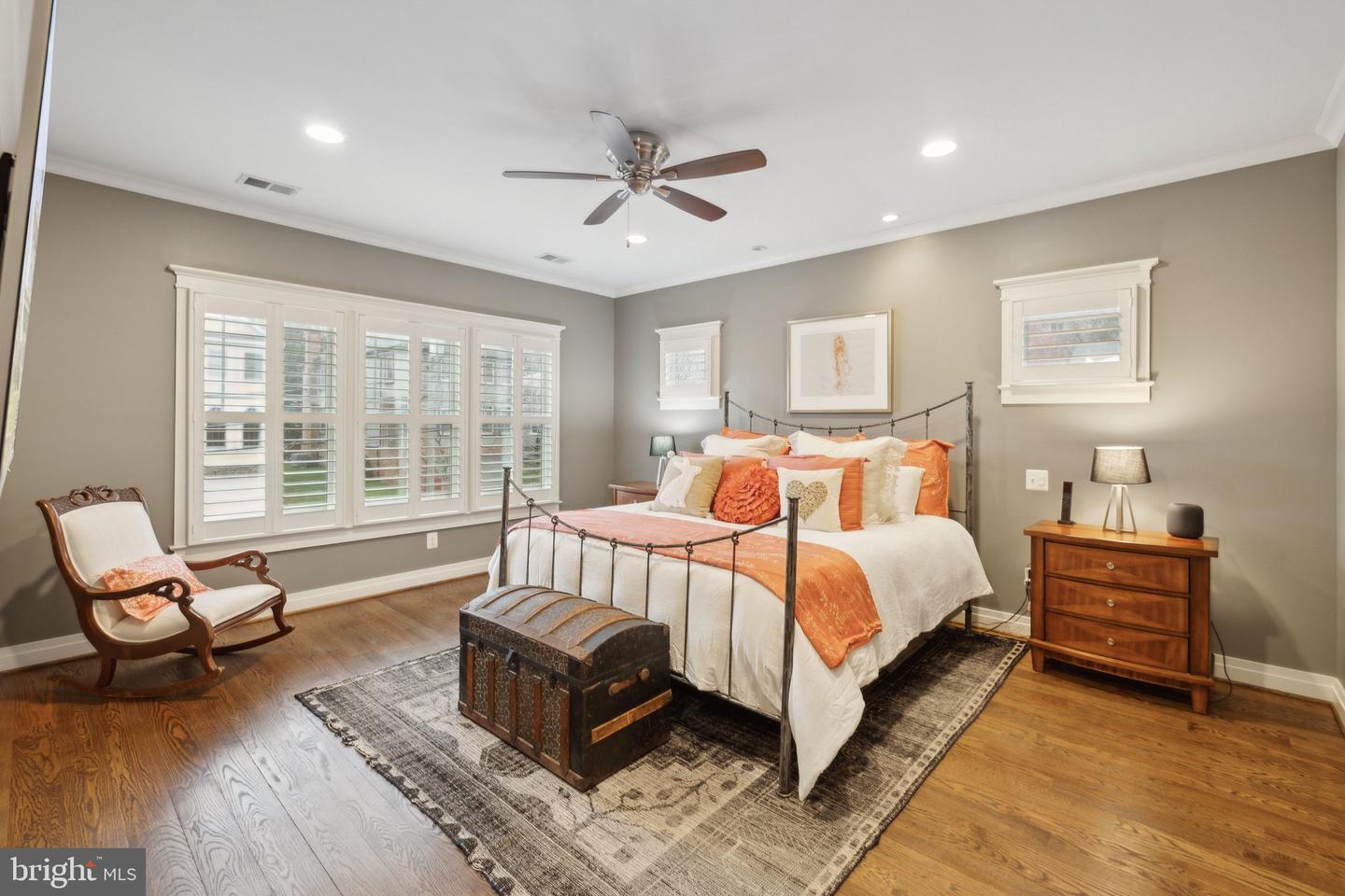 2024 S KENT ST, ARLINGTON, Virginia 22202, 7 Bedrooms Bedrooms, ,5 BathroomsBathrooms,Residential,For sale,2024 S KENT ST,VAAR2054662 MLS # VAAR2054662