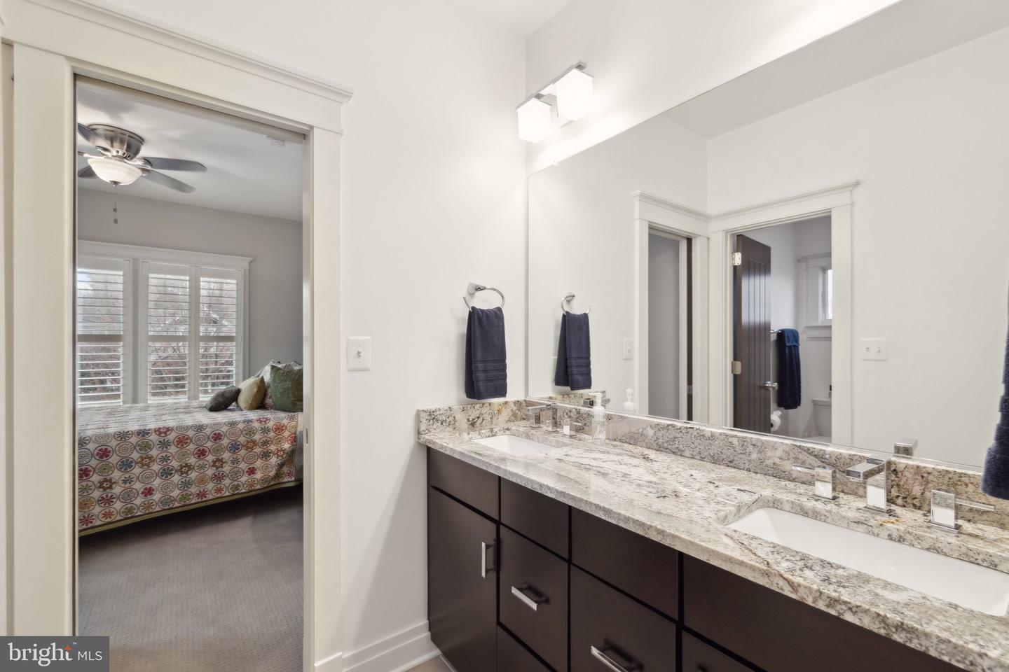 2024 S KENT ST, ARLINGTON, Virginia 22202, 7 Bedrooms Bedrooms, ,5 BathroomsBathrooms,Residential,For sale,2024 S KENT ST,VAAR2054662 MLS # VAAR2054662
