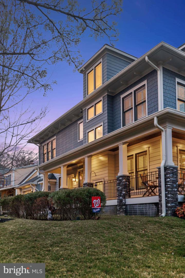 2024 S KENT ST, ARLINGTON, Virginia 22202, 7 Bedrooms Bedrooms, ,5 BathroomsBathrooms,Residential,For sale,2024 S KENT ST,VAAR2054662 MLS # VAAR2054662