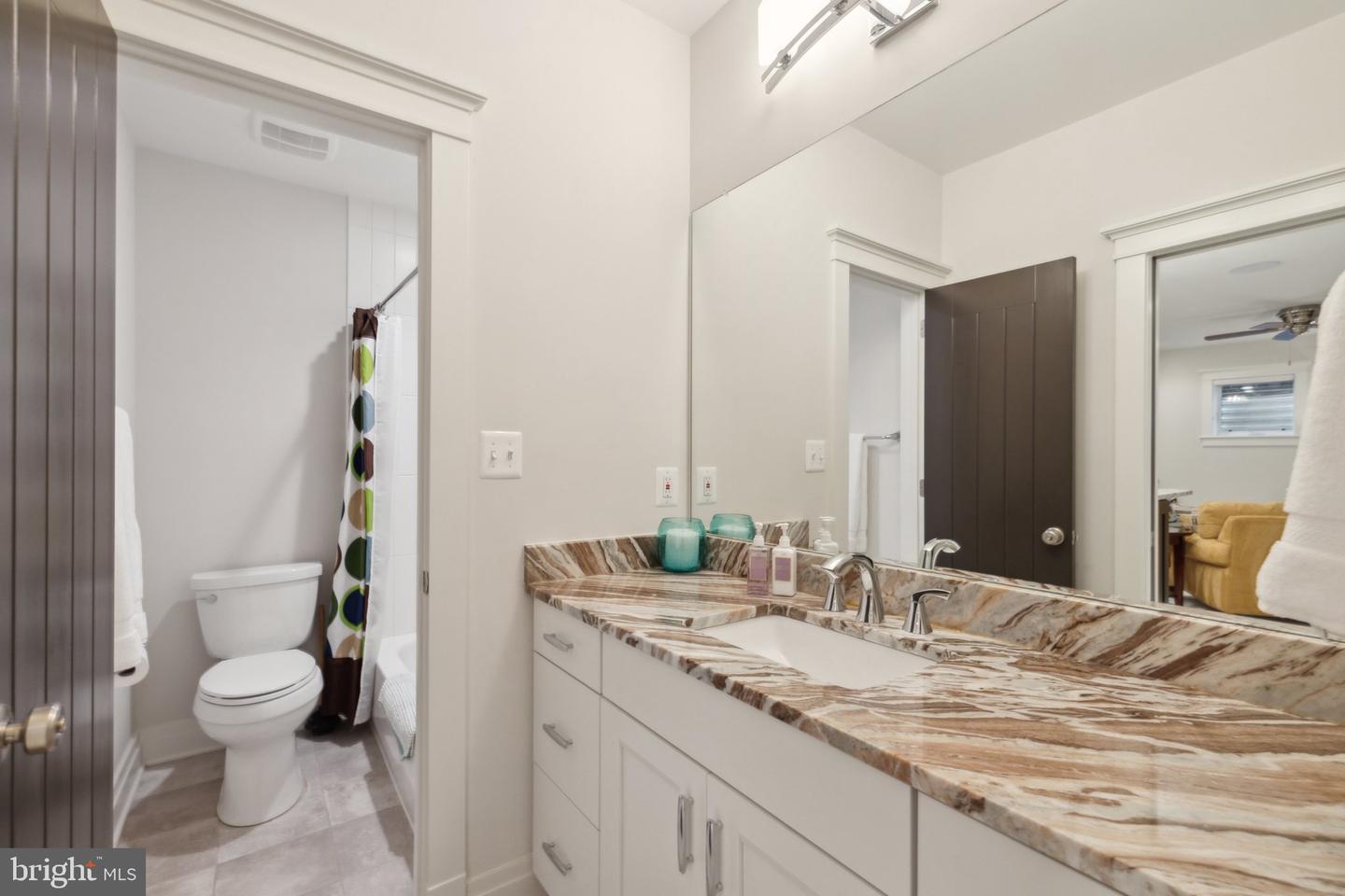 2024 S KENT ST, ARLINGTON, Virginia 22202, 7 Bedrooms Bedrooms, ,5 BathroomsBathrooms,Residential,For sale,2024 S KENT ST,VAAR2054662 MLS # VAAR2054662