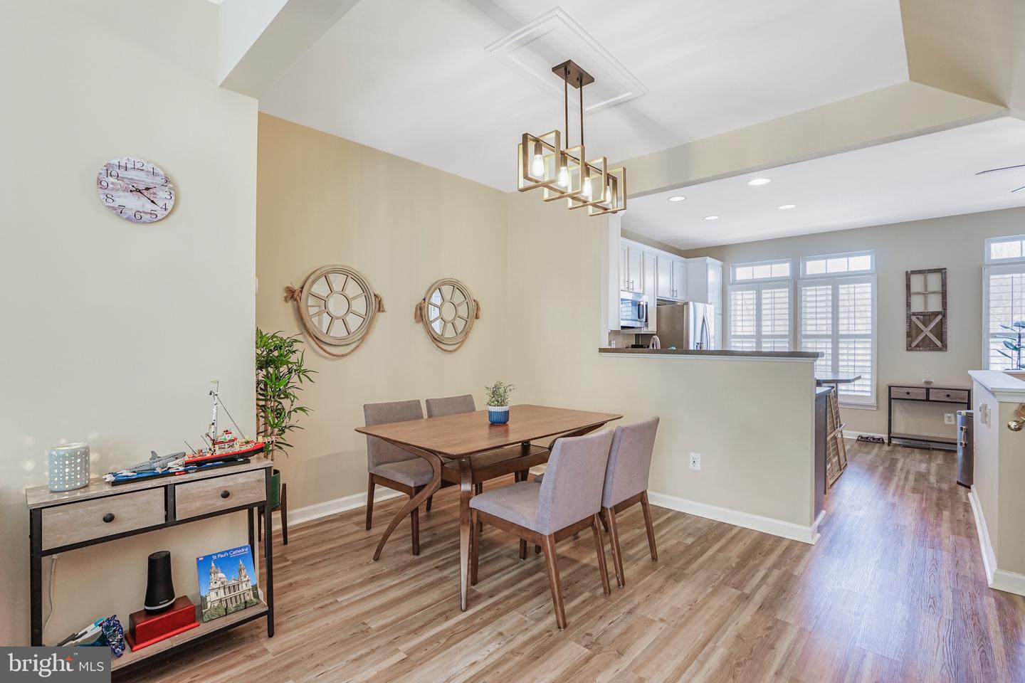 2977 HUNTINGTON GROVE SQ, ALEXANDRIA, Virginia 22306, 3 Bedrooms Bedrooms, ,2 BathroomsBathrooms,Residential,For sale,2977 HUNTINGTON GROVE SQ,VAFX2229172 MLS # VAFX2229172