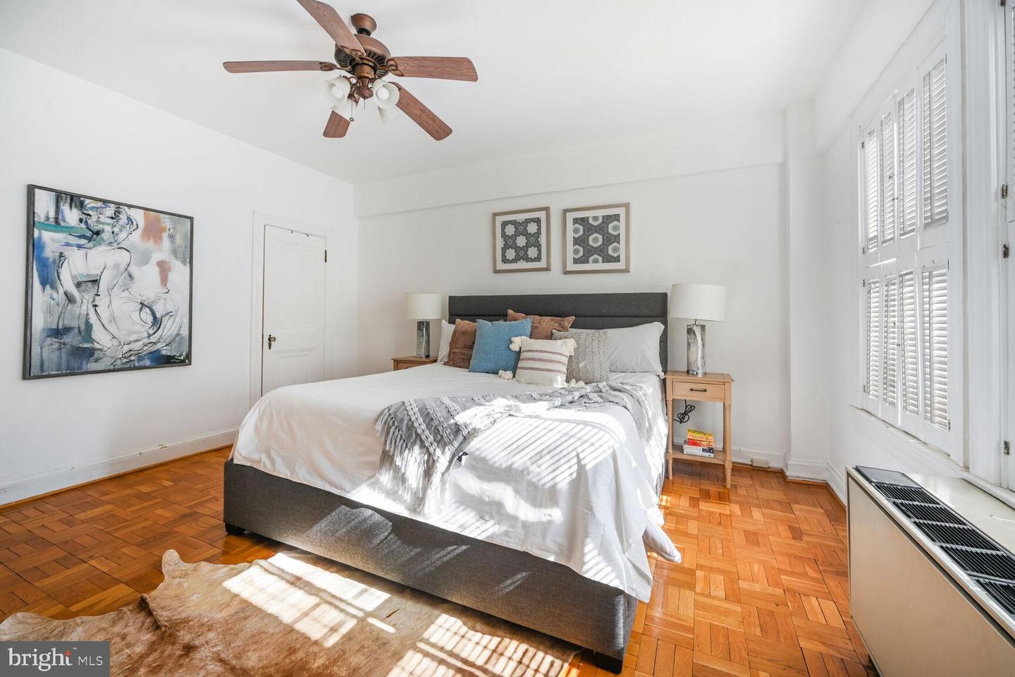 4000 CATHEDRAL AVE NW #355B, WASHINGTON, District Of Columbia 20016, 1 Bedroom Bedrooms, ,1 BathroomBathrooms,Residential,For sale,4000 CATHEDRAL AVE NW #355B,DCDC2191490 MLS # DCDC2191490
