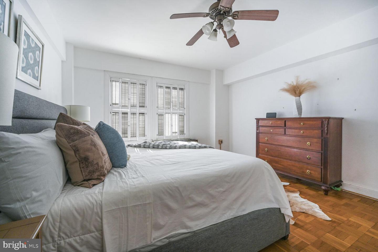 4000 CATHEDRAL AVE NW #355B, WASHINGTON, District Of Columbia 20016, 1 Bedroom Bedrooms, ,1 BathroomBathrooms,Residential,For sale,4000 CATHEDRAL AVE NW #355B,DCDC2191490 MLS # DCDC2191490