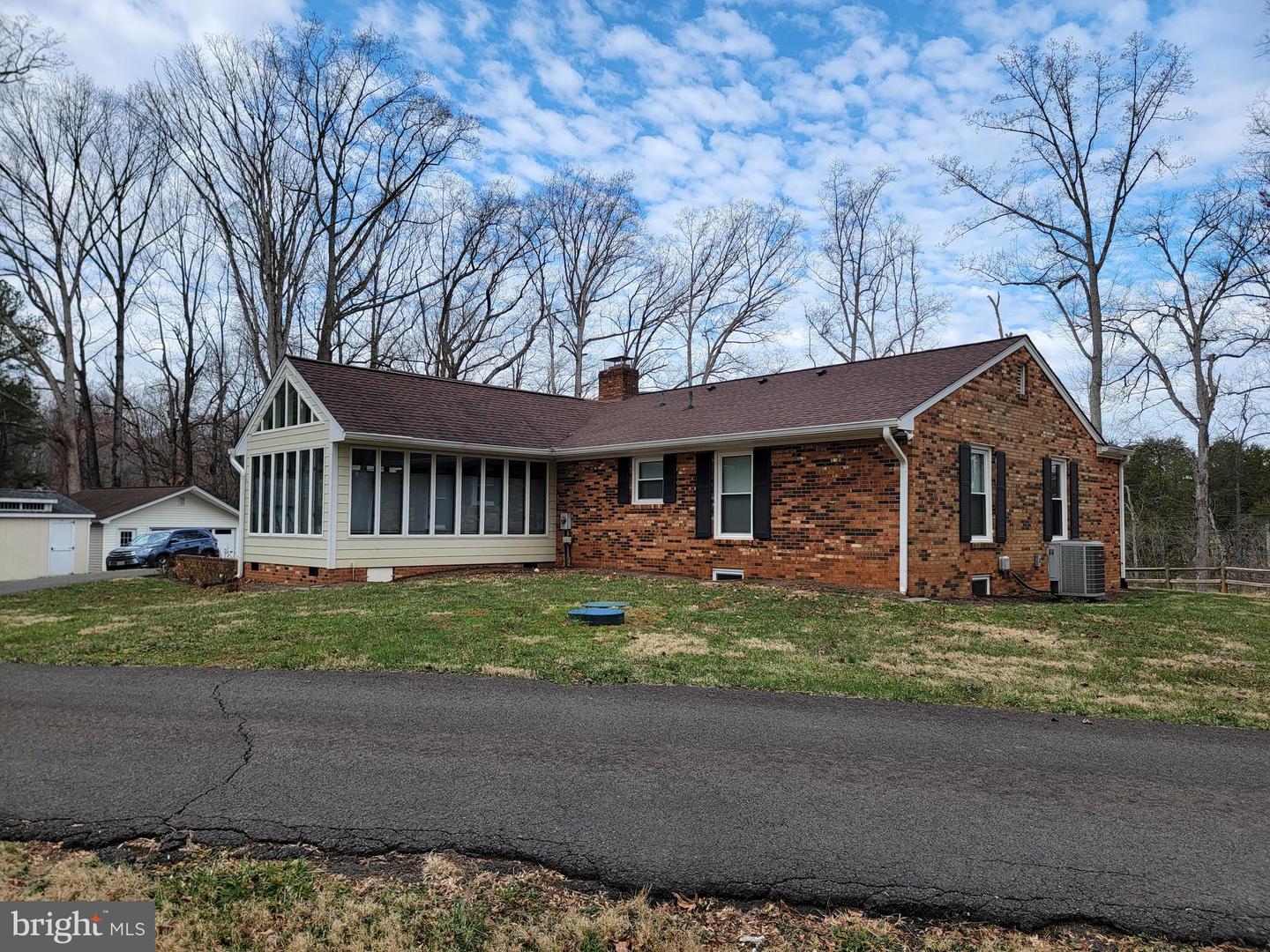 5699 RED BRICK RD, WARRENTON, Virginia 20187, 3 Bedrooms Bedrooms, ,3 BathroomsBathrooms,Residential,For sale,5699 RED BRICK RD,VAFQ2015910 MLS # VAFQ2015910