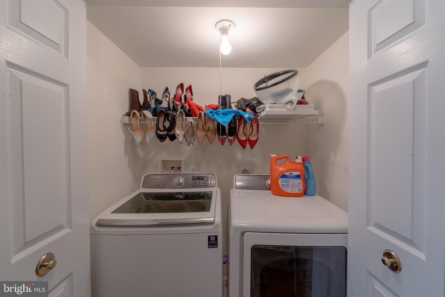 3959 BLYSDALE LN, WOODBRIDGE, Virginia 22192, 3 Bedrooms Bedrooms, ,2 BathroomsBathrooms,Residential,For sale,3959 BLYSDALE LN,VAPW2090202 MLS # VAPW2090202