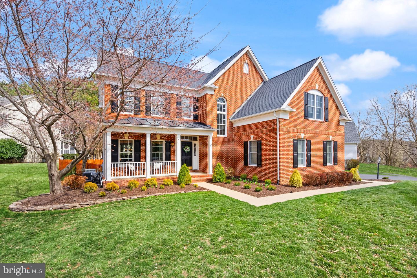 15070 JUPITER HILLS LN, HAYMARKET, Virginia 20169, 5 Bedrooms Bedrooms, ,3 BathroomsBathrooms,Residential,For sale,15070 JUPITER HILLS LN,VAPW2090208 MLS # VAPW2090208