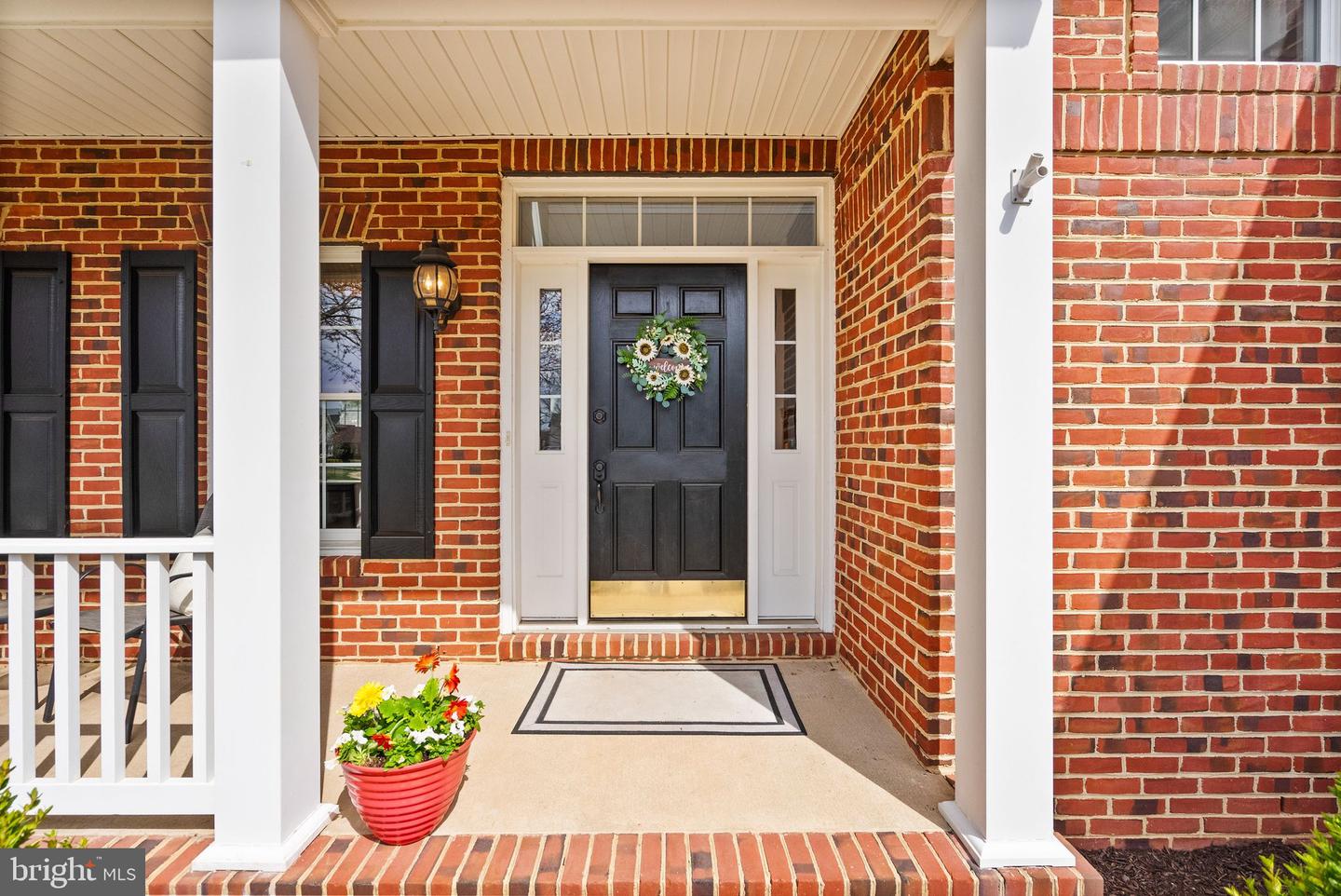 15070 JUPITER HILLS LN, HAYMARKET, Virginia 20169, 5 Bedrooms Bedrooms, ,3 BathroomsBathrooms,Residential,For sale,15070 JUPITER HILLS LN,VAPW2090208 MLS # VAPW2090208