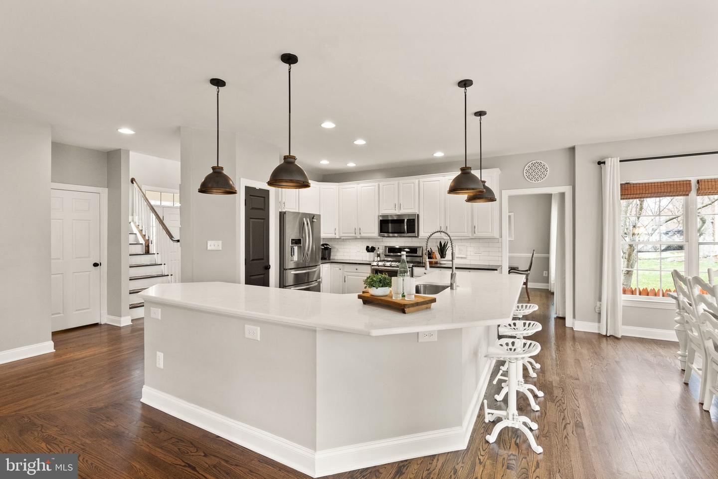 15070 JUPITER HILLS LN, HAYMARKET, Virginia 20169, 5 Bedrooms Bedrooms, ,3 BathroomsBathrooms,Residential,For sale,15070 JUPITER HILLS LN,VAPW2090208 MLS # VAPW2090208