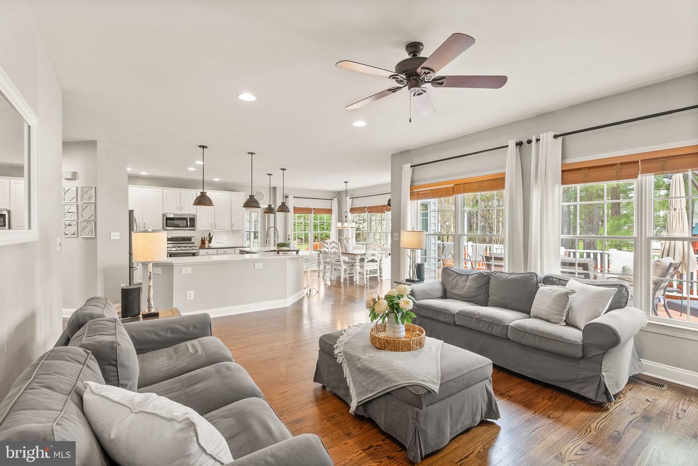 15070 JUPITER HILLS LN, HAYMARKET, Virginia 20169, 5 Bedrooms Bedrooms, ,3 BathroomsBathrooms,Residential,For sale,15070 JUPITER HILLS LN,VAPW2090208 MLS # VAPW2090208