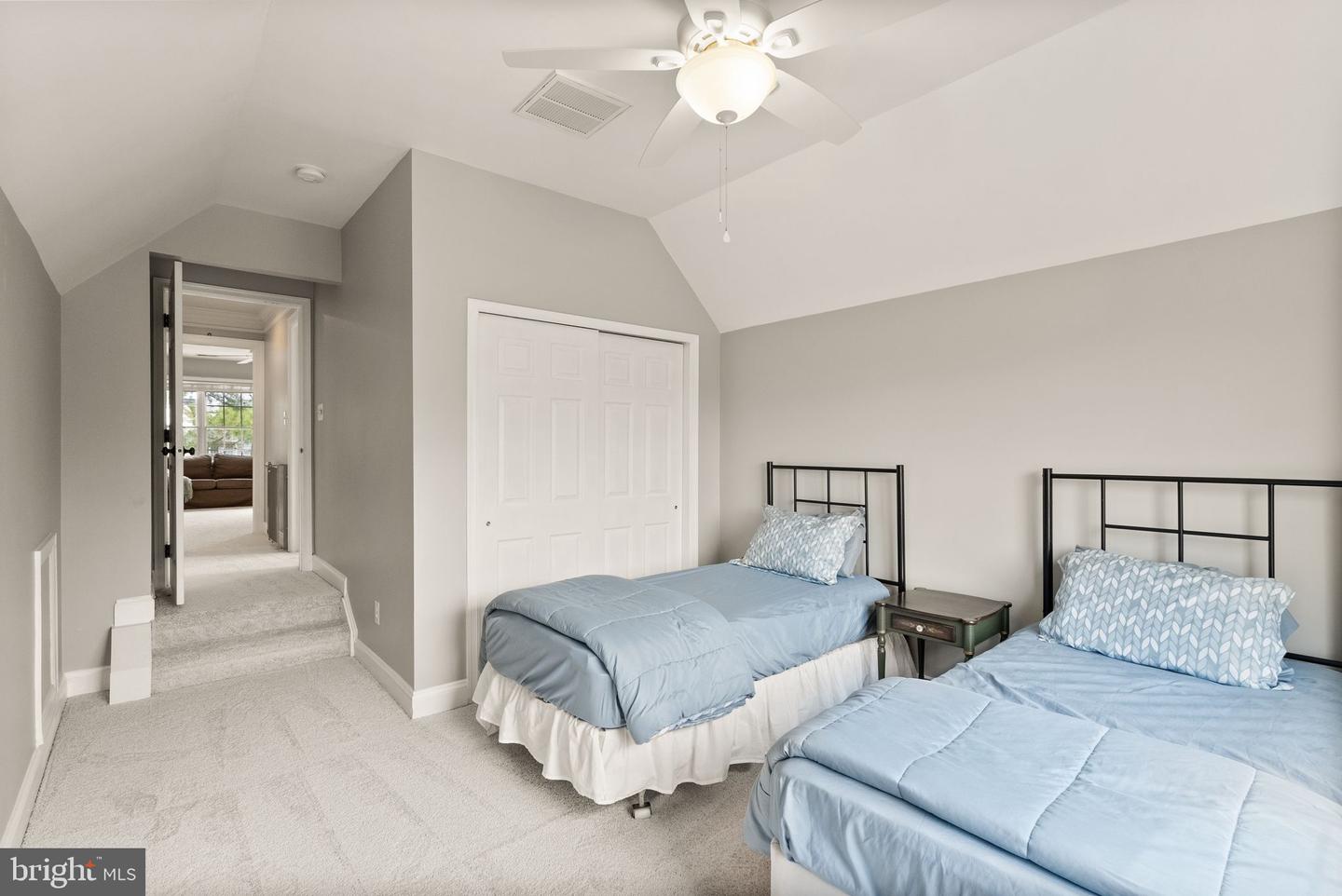 15070 JUPITER HILLS LN, HAYMARKET, Virginia 20169, 5 Bedrooms Bedrooms, ,3 BathroomsBathrooms,Residential,For sale,15070 JUPITER HILLS LN,VAPW2090208 MLS # VAPW2090208
