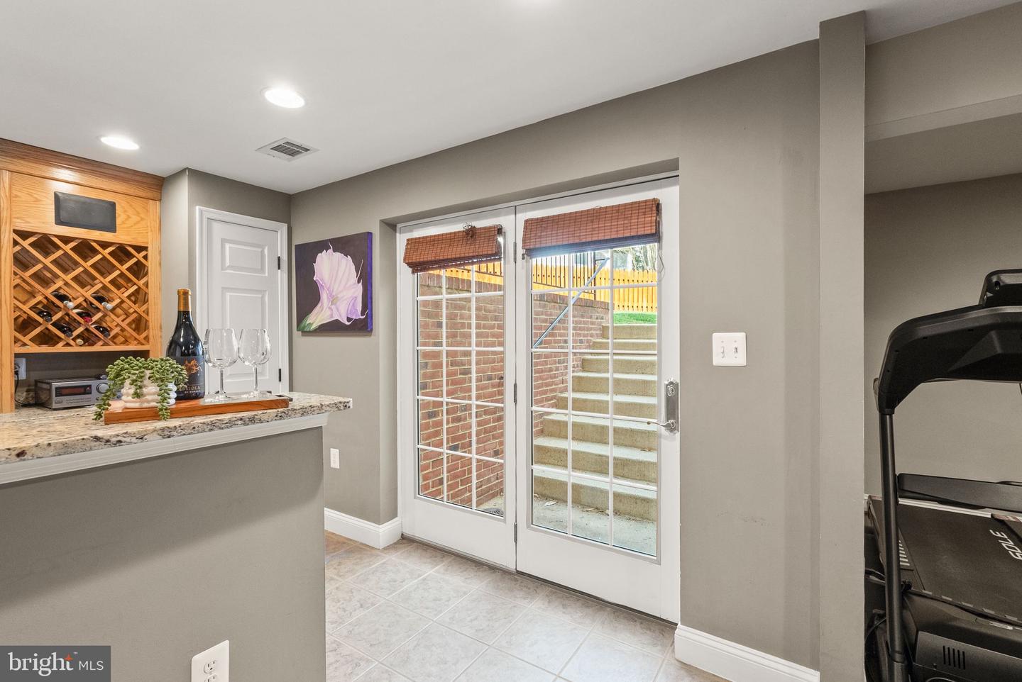 15070 JUPITER HILLS LN, HAYMARKET, Virginia 20169, 5 Bedrooms Bedrooms, ,3 BathroomsBathrooms,Residential,For sale,15070 JUPITER HILLS LN,VAPW2090208 MLS # VAPW2090208