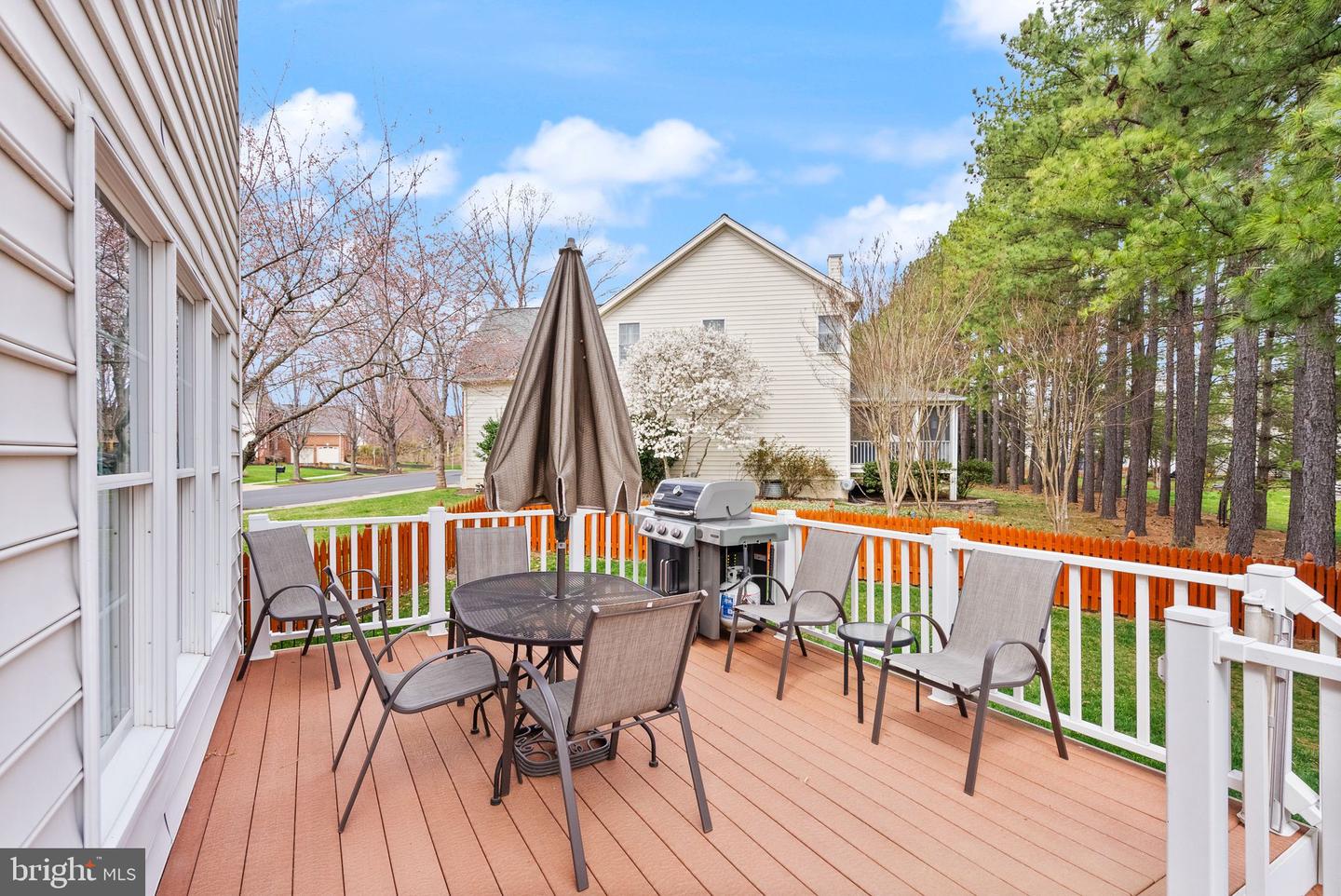 15070 JUPITER HILLS LN, HAYMARKET, Virginia 20169, 5 Bedrooms Bedrooms, ,3 BathroomsBathrooms,Residential,For sale,15070 JUPITER HILLS LN,VAPW2090208 MLS # VAPW2090208