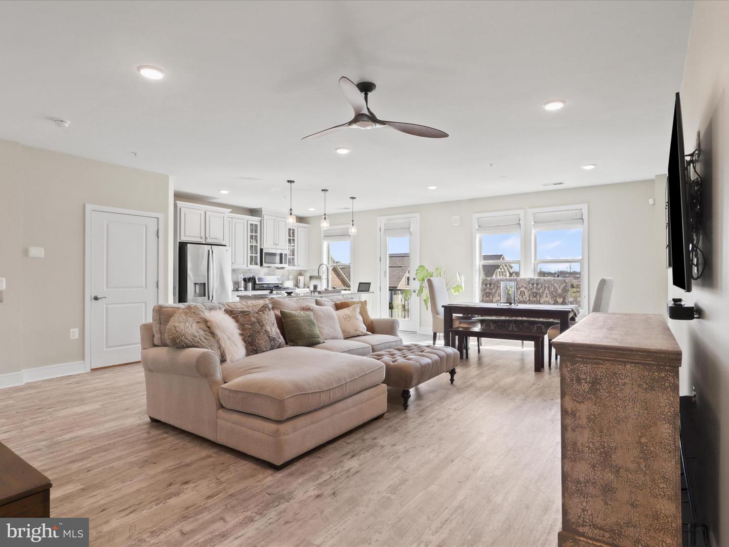 23606 HAVELOCK WALK TER, ASHBURN, Virginia 20148, 3 Bedrooms Bedrooms, ,2 BathroomsBathrooms,Residential,For sale,23606 HAVELOCK WALK TER,VALO2091702 MLS # VALO2091702