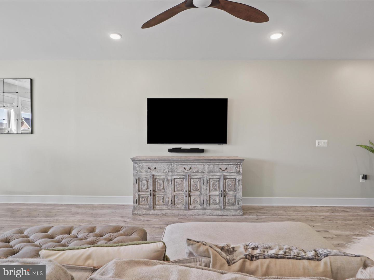 23606 HAVELOCK WALK TER, ASHBURN, Virginia 20148, 3 Bedrooms Bedrooms, ,2 BathroomsBathrooms,Residential,For sale,23606 HAVELOCK WALK TER,VALO2091702 MLS # VALO2091702
