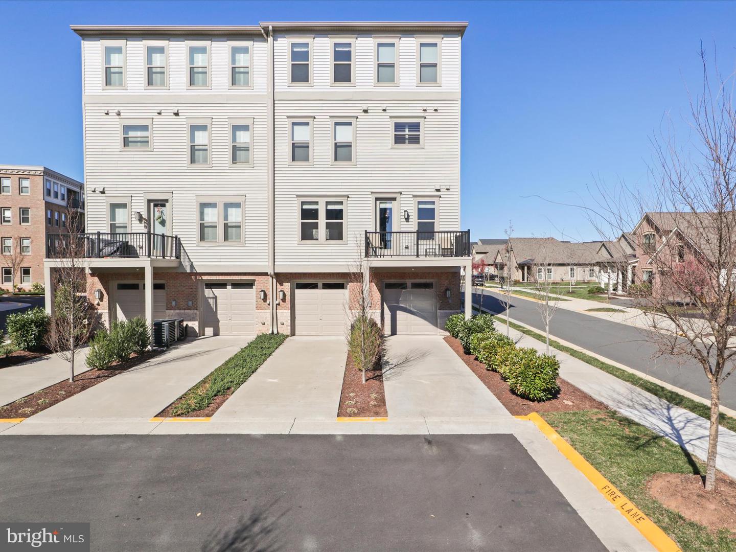 23606 HAVELOCK WALK TER, ASHBURN, Virginia 20148, 3 Bedrooms Bedrooms, ,2 BathroomsBathrooms,Residential,For sale,23606 HAVELOCK WALK TER,VALO2091702 MLS # VALO2091702