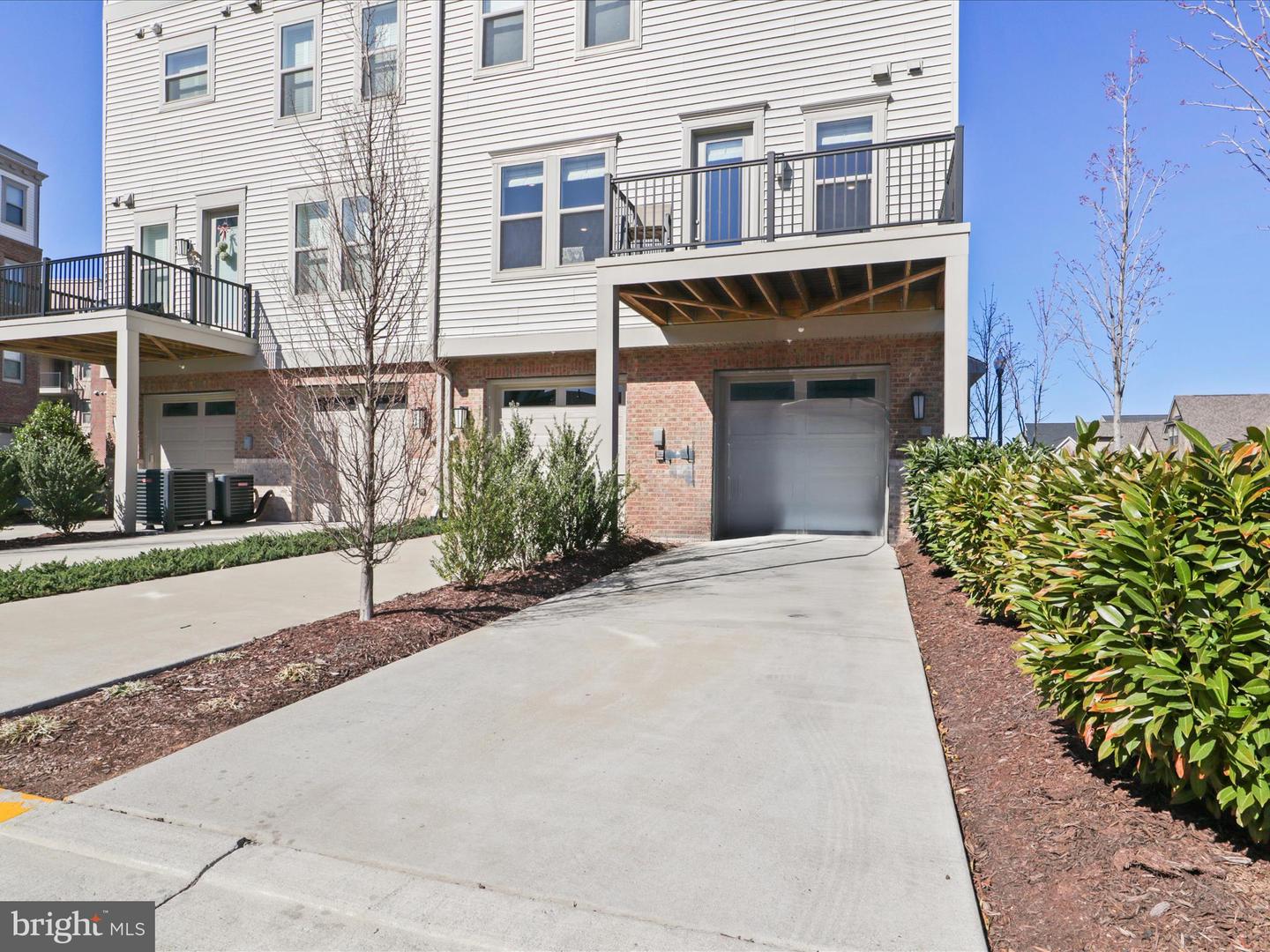 23606 HAVELOCK WALK TER, ASHBURN, Virginia 20148, 3 Bedrooms Bedrooms, ,2 BathroomsBathrooms,Residential,For sale,23606 HAVELOCK WALK TER,VALO2091702 MLS # VALO2091702