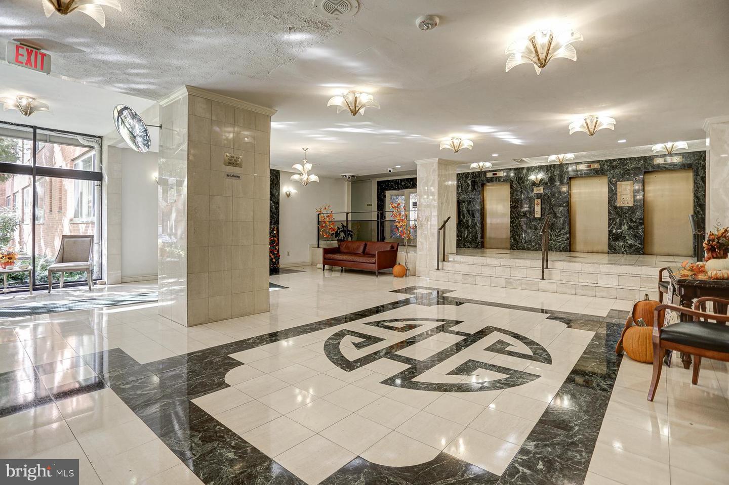 1121 ARLINGTON BLVD #348, ARLINGTON, Virginia 22209, ,1 BathroomBathrooms,Residential,For sale,1121 ARLINGTON BLVD #348,VAAR2055012 MLS # VAAR2055012