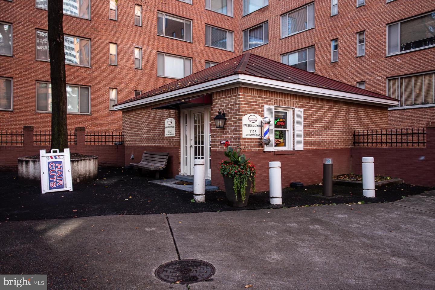 1121 ARLINGTON BLVD #348, ARLINGTON, Virginia 22209, ,1 BathroomBathrooms,Residential,For sale,1121 ARLINGTON BLVD #348,VAAR2055012 MLS # VAAR2055012