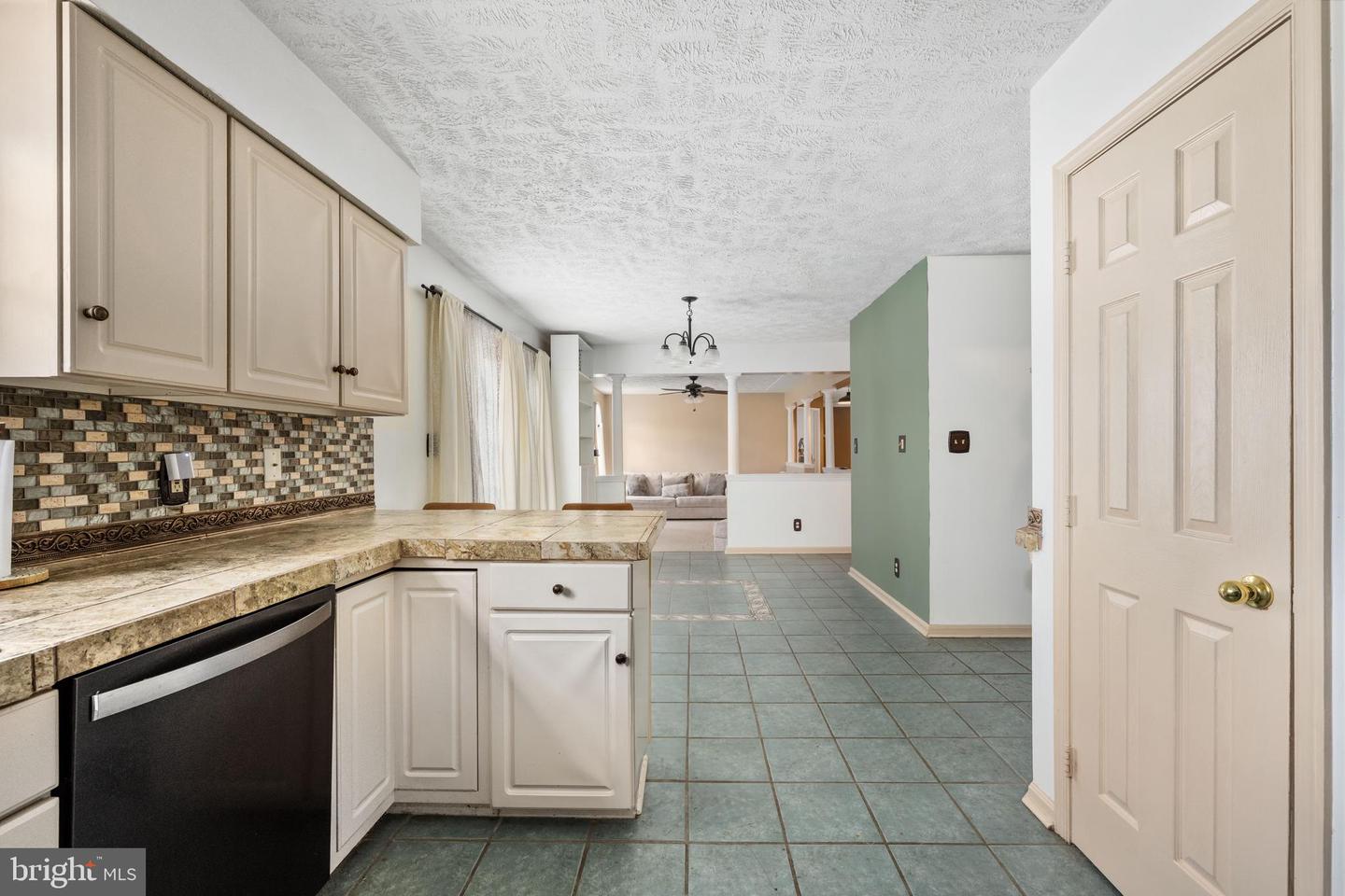 13104 WILLOW POINT DR, FREDERICKSBURG, Virginia 22408, 4 Bedrooms Bedrooms, ,3 BathroomsBathrooms,Residential,For sale,13104 WILLOW POINT DR,VASP2031736 MLS # VASP2031736
