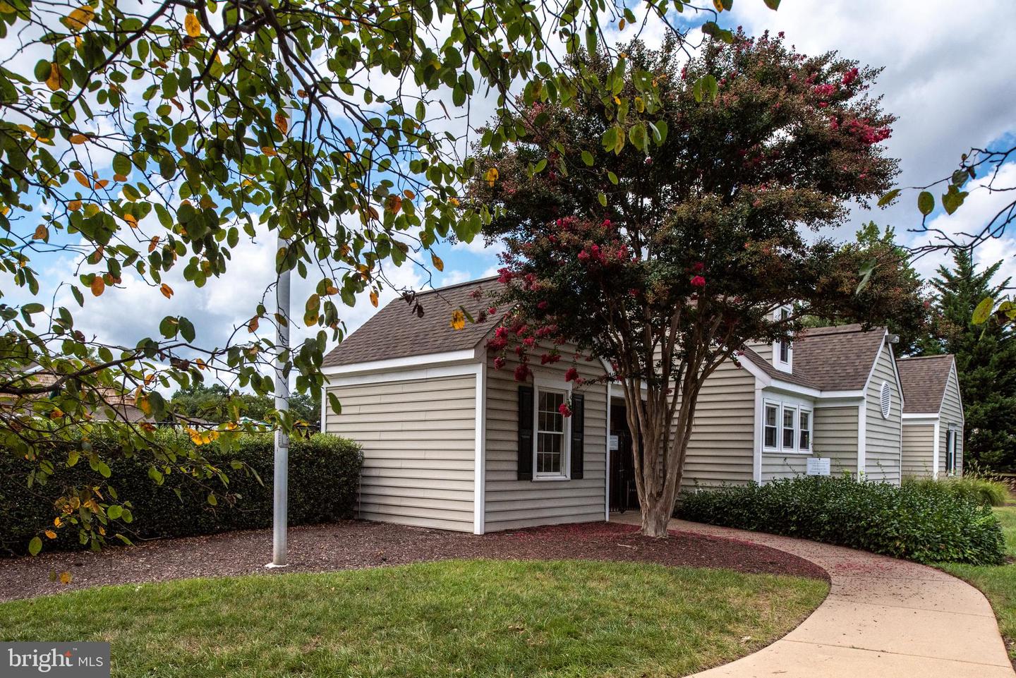 13104 WILLOW POINT DR, FREDERICKSBURG, Virginia 22408, 4 Bedrooms Bedrooms, ,3 BathroomsBathrooms,Residential,For sale,13104 WILLOW POINT DR,VASP2031736 MLS # VASP2031736