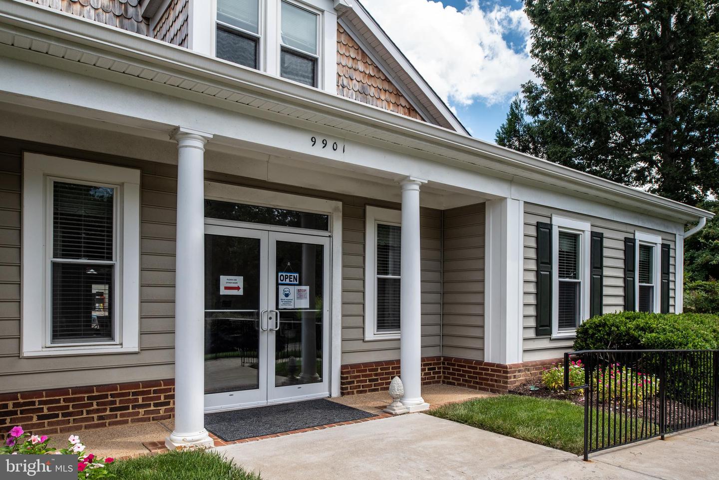13104 WILLOW POINT DR, FREDERICKSBURG, Virginia 22408, 4 Bedrooms Bedrooms, ,3 BathroomsBathrooms,Residential,For sale,13104 WILLOW POINT DR,VASP2031736 MLS # VASP2031736