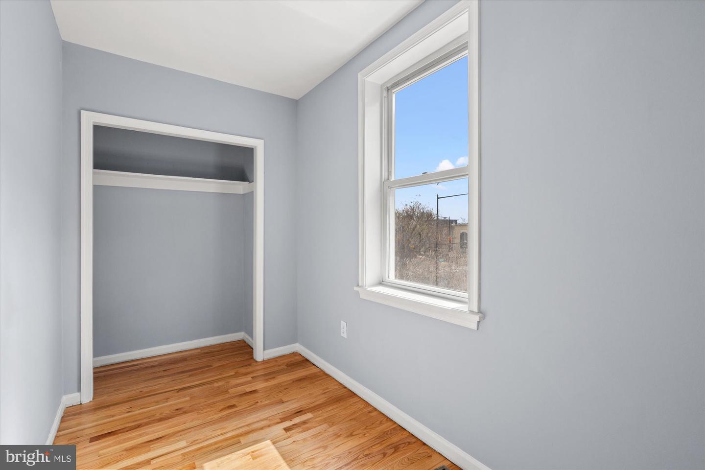 349 KENTUCKY AVE SE, WASHINGTON, District Of Columbia 20003, 4 Bedrooms Bedrooms, ,2 BathroomsBathrooms,Residential,For sale,349 KENTUCKY AVE SE,DCDC2192126 MLS # DCDC2192126 349 KENTUCKY AVE SE, WASHINGTON, District Of Columbia 20003, 4 Bedrooms Bedrooms, ,2 BathroomsBathrooms,Residential,For sale,349 KENTUCKY AVE SE,DCDC2192126 MLS # DCDC2192126