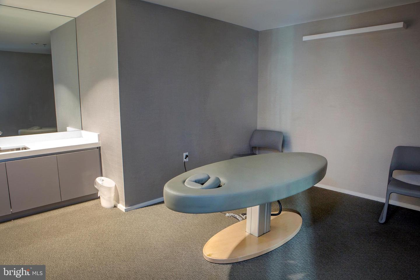925 H ST NW #301, WASHINGTON, District Of Columbia 20001, 1 Bedroom Bedrooms, ,1 BathroomBathrooms,Residential,For sale,925 H ST NW #301,DCDC2192382 MLS # DCDC2192382