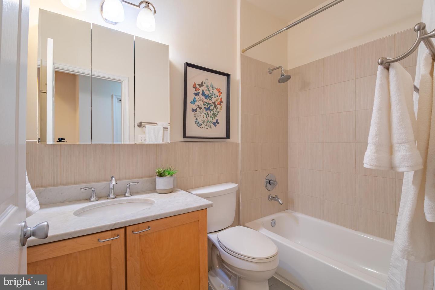 1306 CHILDRESS ST NE #8, WASHINGTON, District Of Columbia 20002, 2 Bedrooms Bedrooms, ,1 BathroomBathrooms,Residential,For sale,1306 CHILDRESS ST NE #8,DCDC2187424 MLS # DCDC2187424 1306 CHILDRESS ST NE #8, WASHINGTON, District Of Columbia 20002, 2 Bedrooms Bedrooms, ,1 BathroomBathrooms,Residential,For sale,1306 CHILDRESS ST NE #8,DCDC2187424 MLS # DCDC2187424