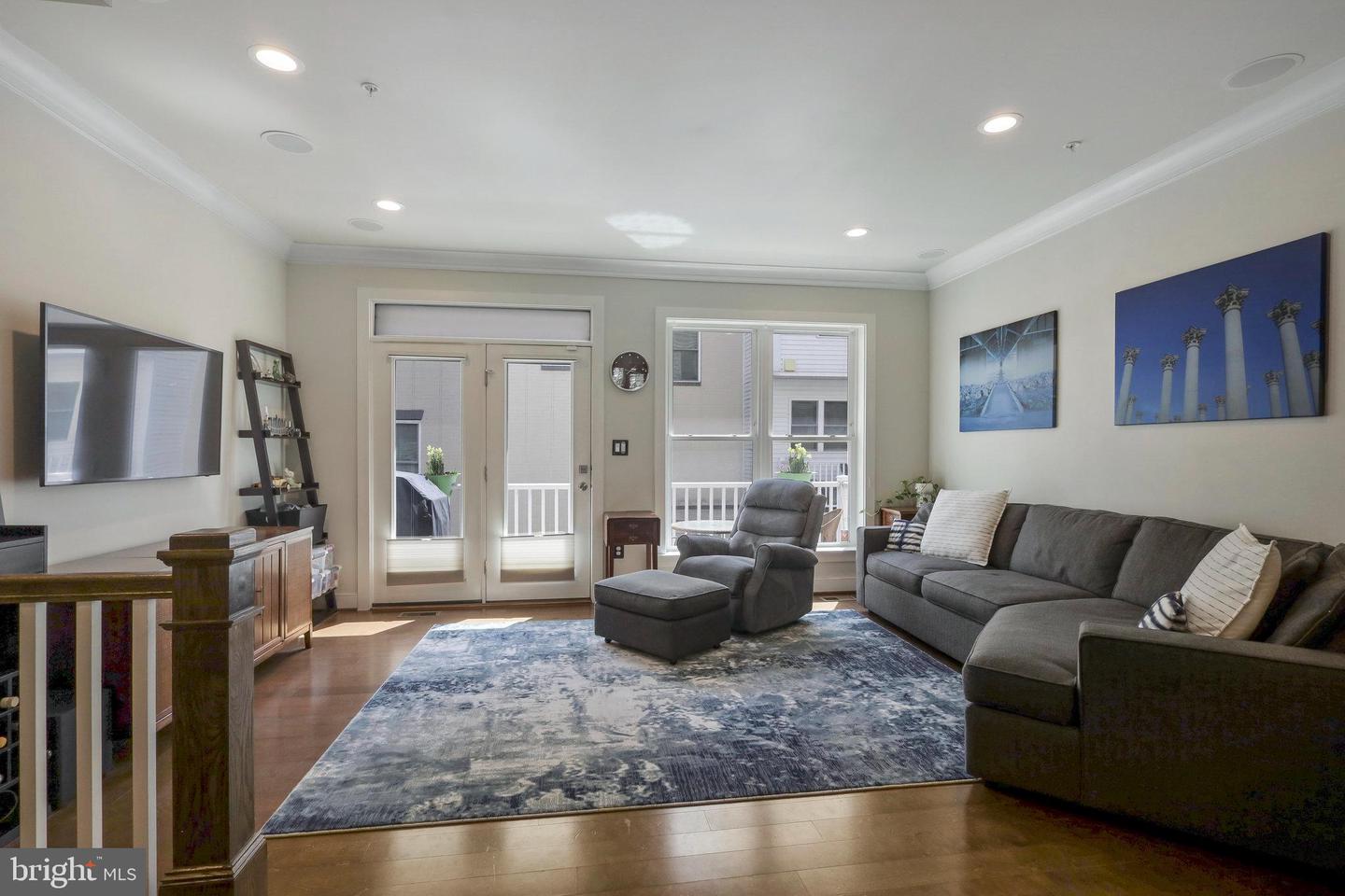 335 I ST SE, WASHINGTON, District Of Columbia 20003, 4 Bedrooms Bedrooms, ,3 BathroomsBathrooms,Residential,For sale,335 I ST SE,DCDC2191182 MLS # DCDC2191182